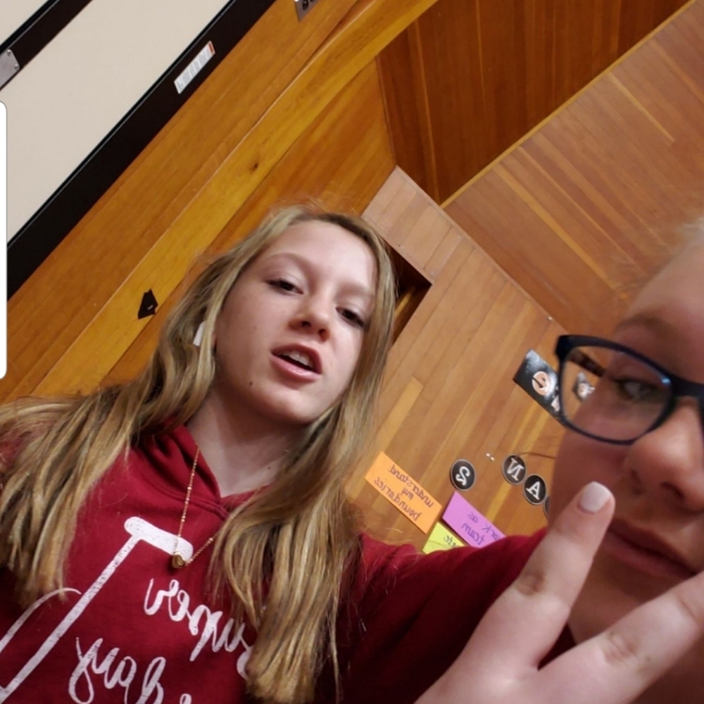 Meet your Posher, Raegyn - Picture 2 of 2